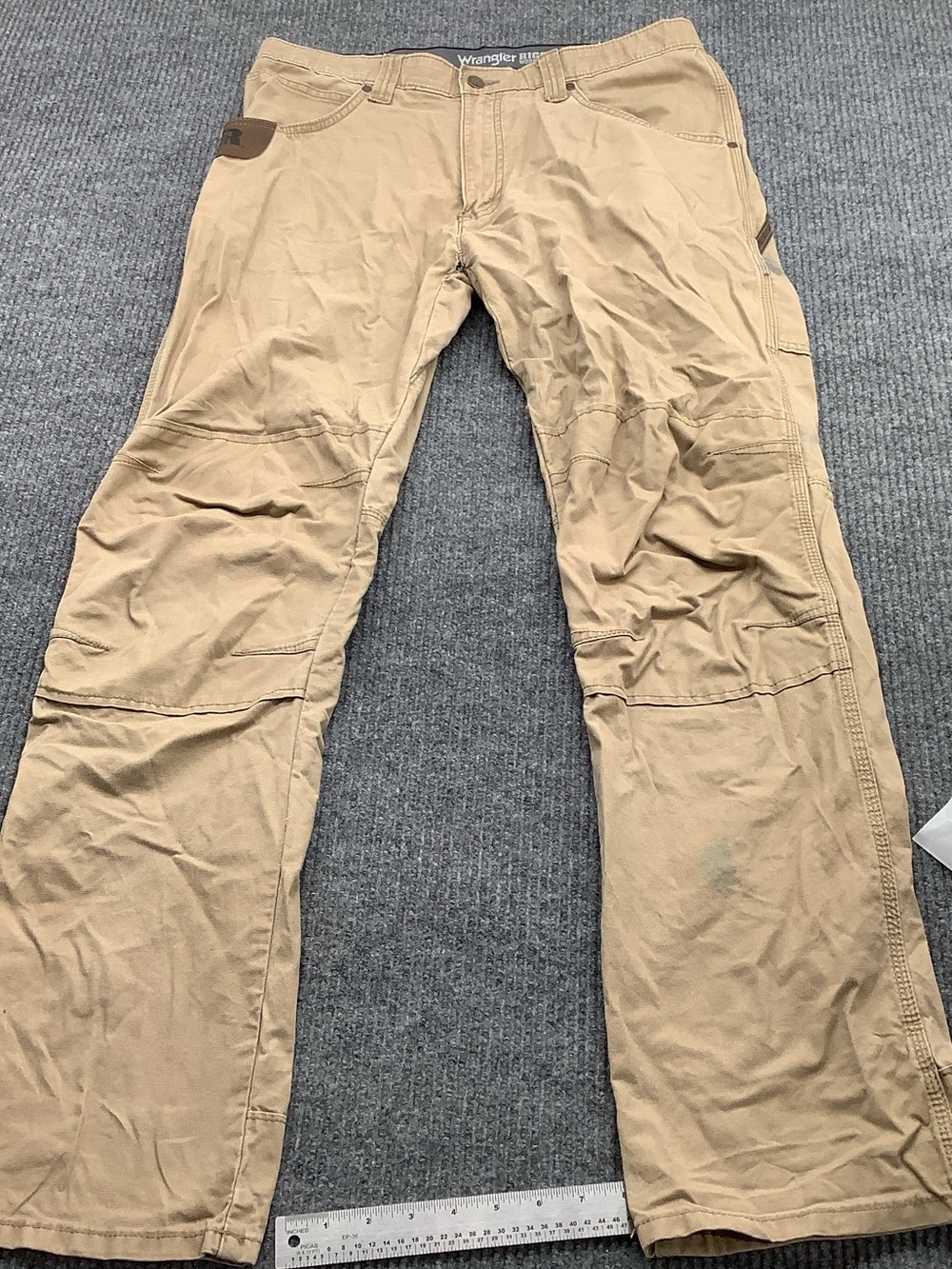 Wrangler Tan Cargo Work Pants - Utility Style